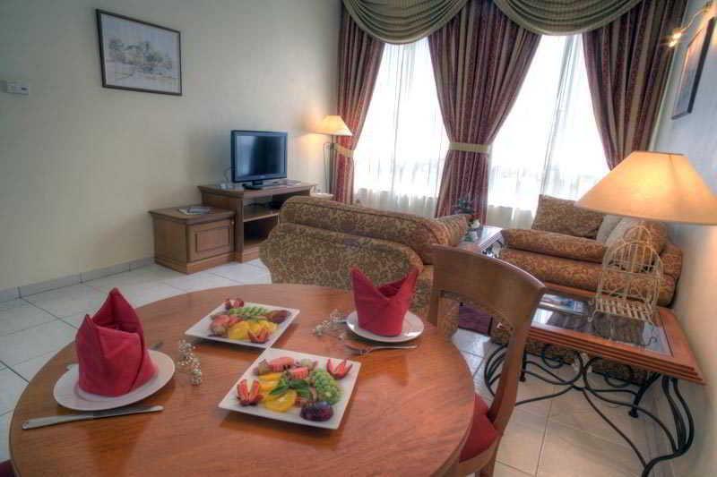 อัล นาคีล โฮเต็ล อพาร์ตเมนต์ บาย มูรูญ กลอเรีย Aparthotel อาบูดาบี ภายนอก รูปภาพ