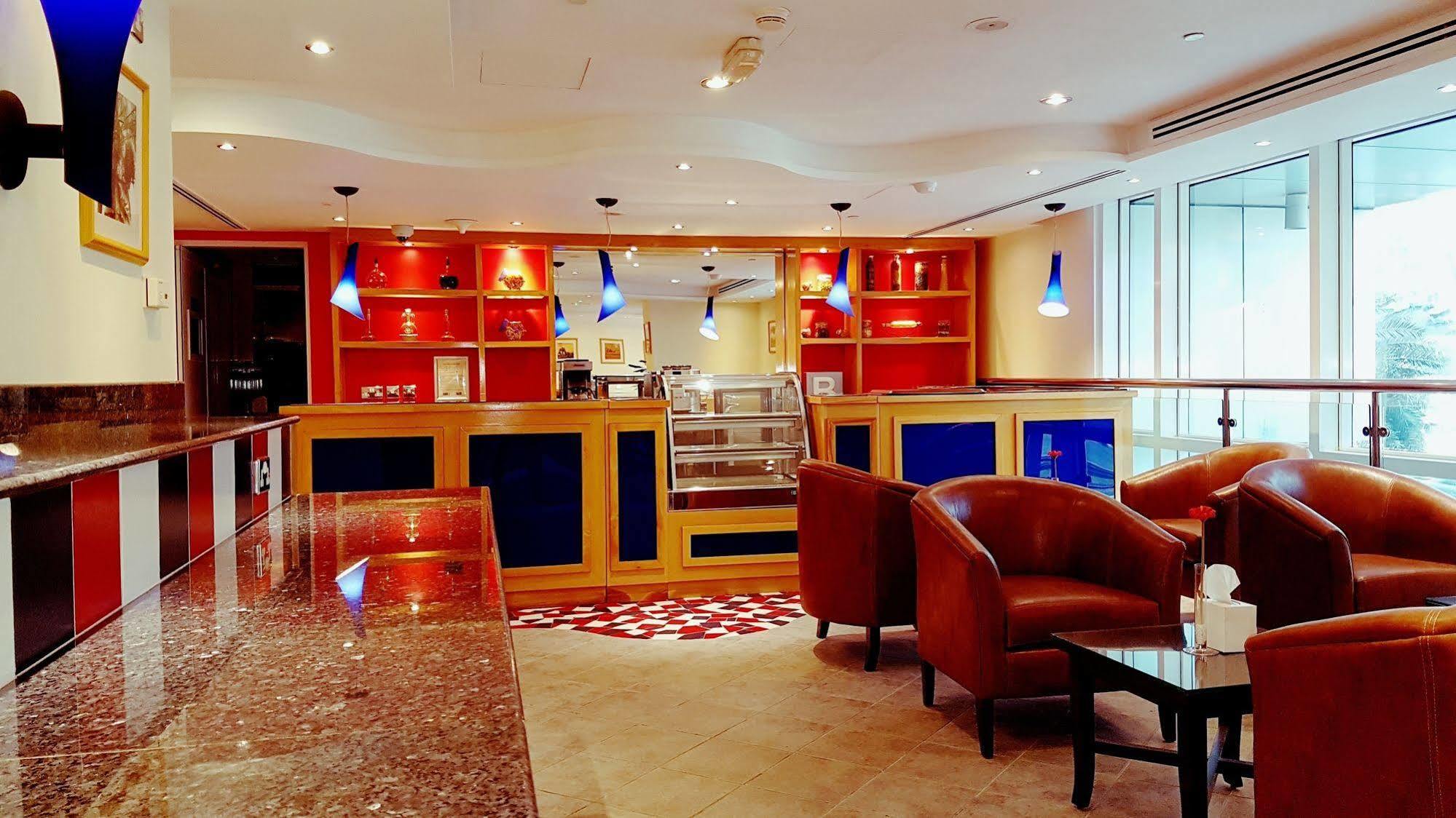 อัล นาคีล โฮเต็ล อพาร์ตเมนต์ บาย มูรูญ กลอเรีย Aparthotel อาบูดาบี ภายนอก รูปภาพ
